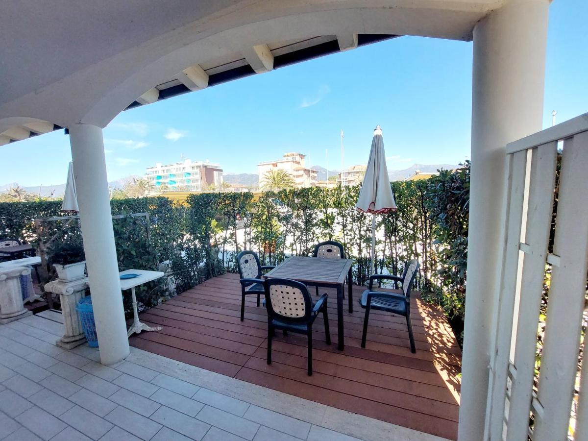Danio Beach House Lido di Camaiore Luaran gambar