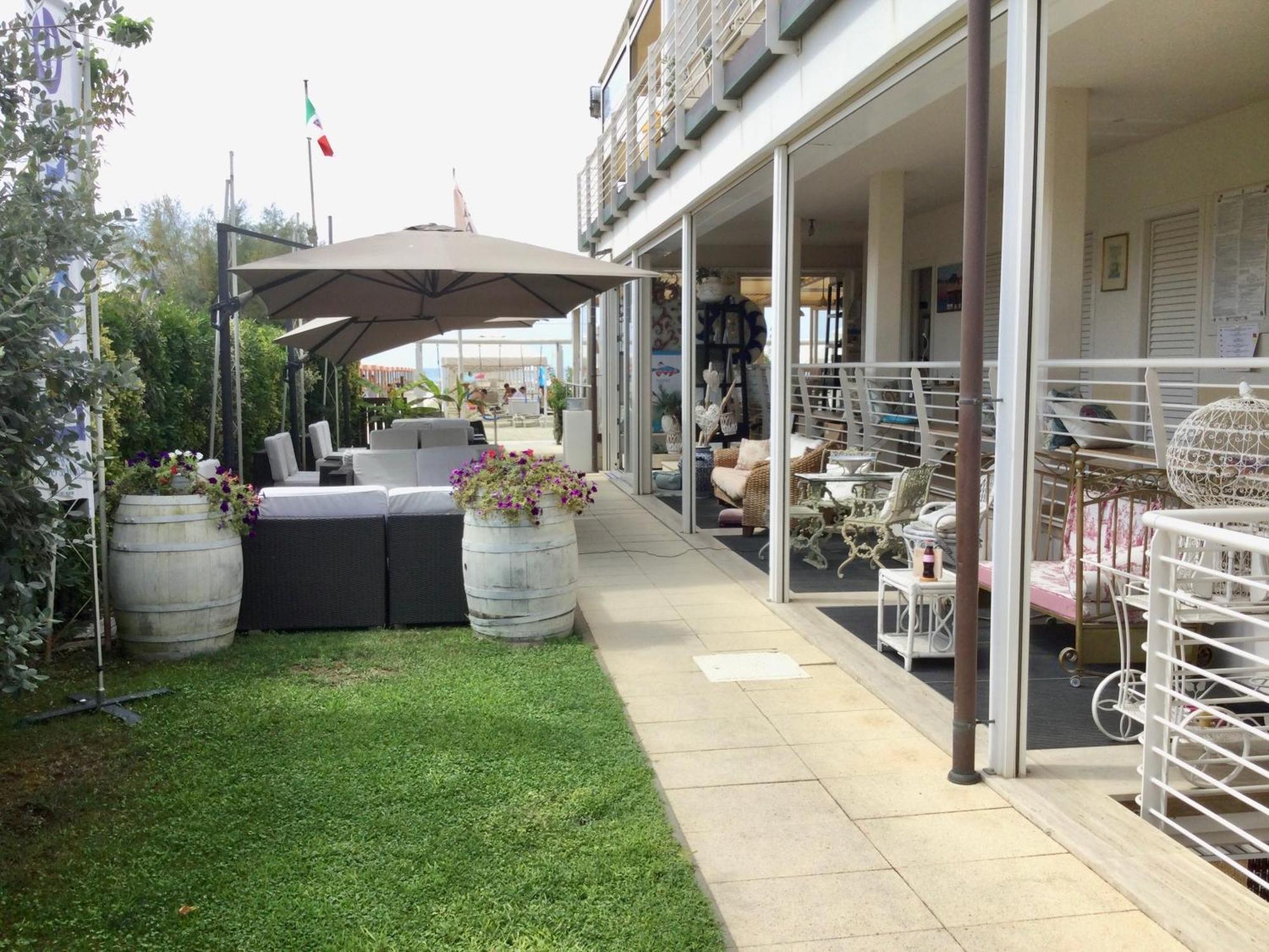 Danio Beach House Lido di Camaiore Luaran gambar