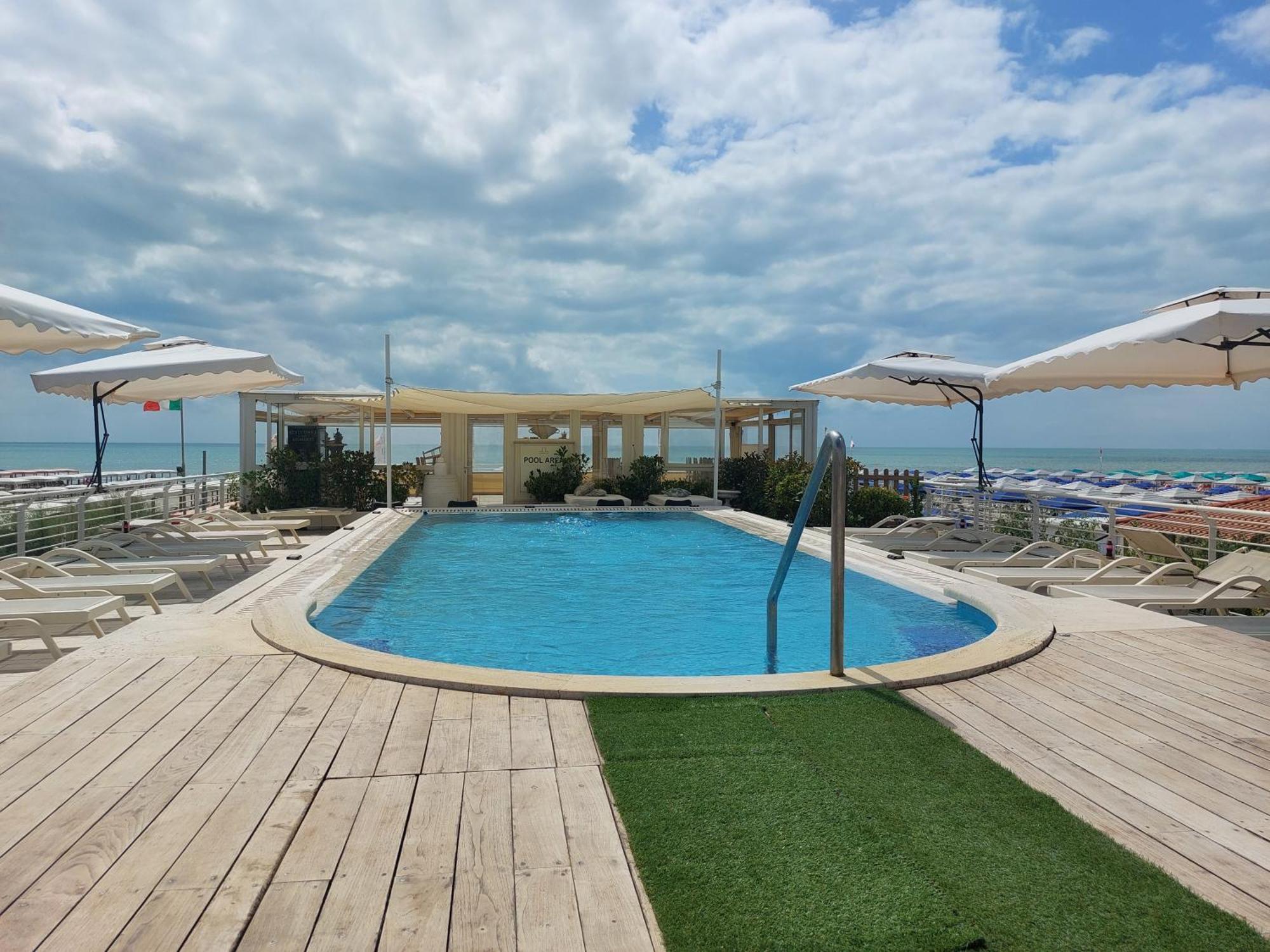 Danio Beach House Lido di Camaiore Luaran gambar